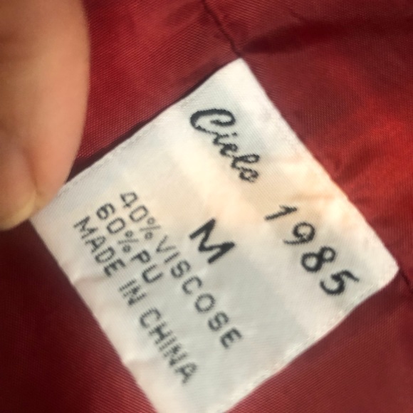 Very nice quality. Size M. - Picture 6 of 6